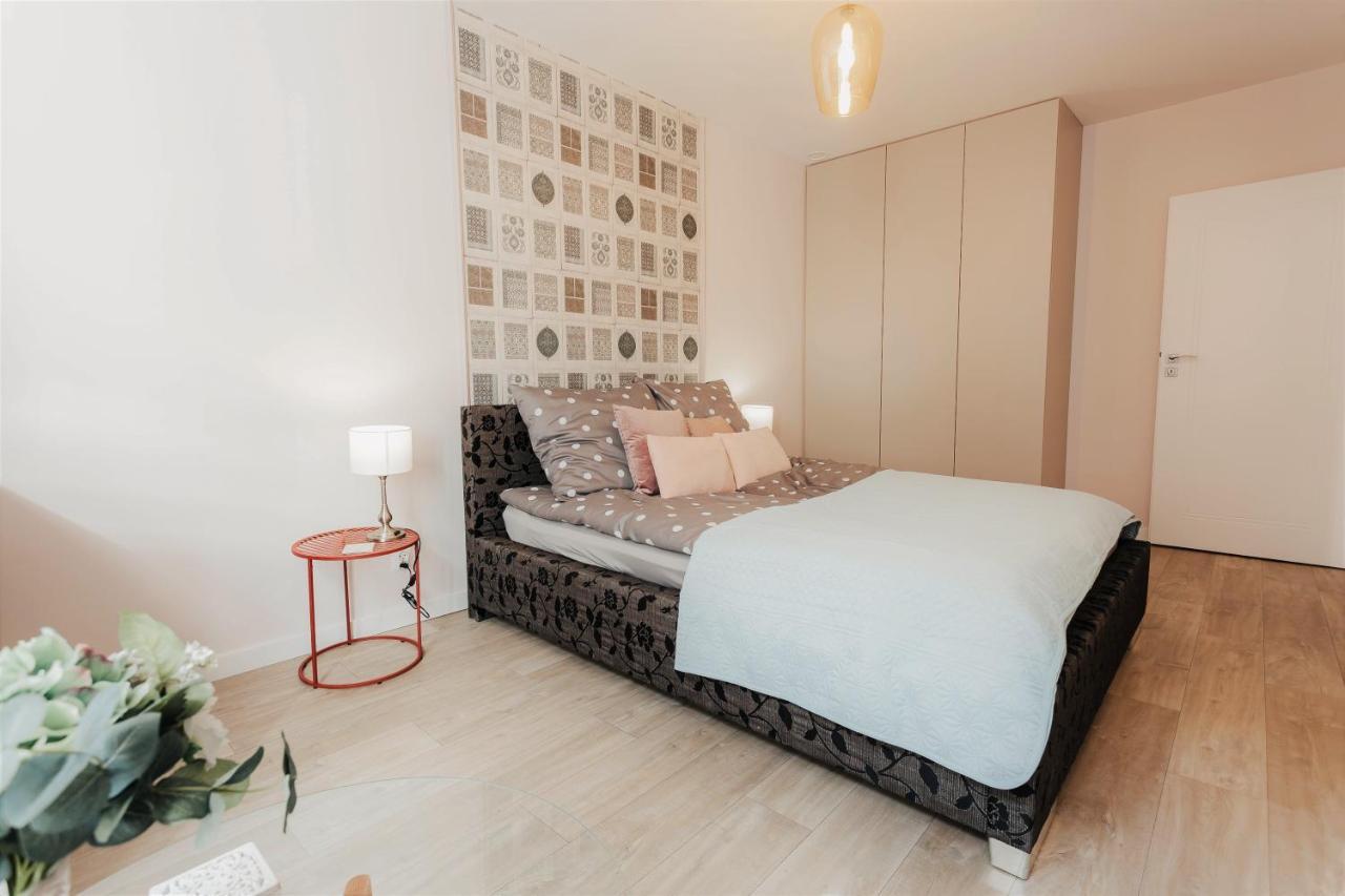 Delux Apartament Oldtown Kochanowskiego 30 Krakow Luaran gambar